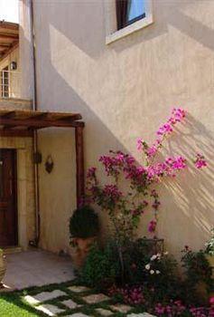 Kalimera Archanes Village Hotel 4*