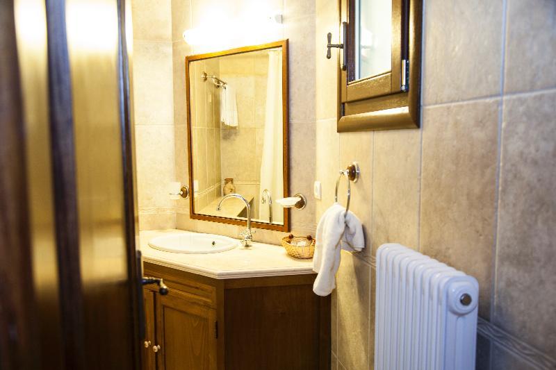 Kalimera Archanes Village Hotel 4*
