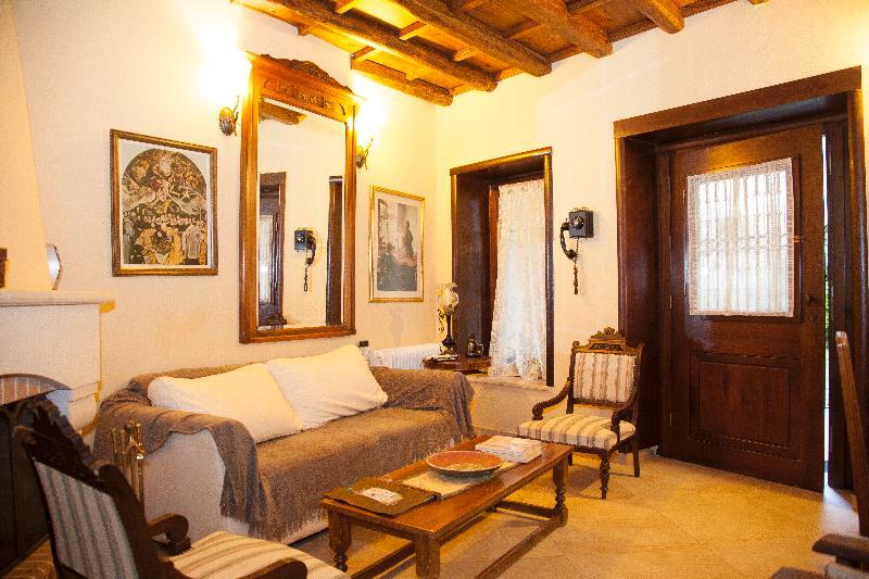Kalimera Archanes Village