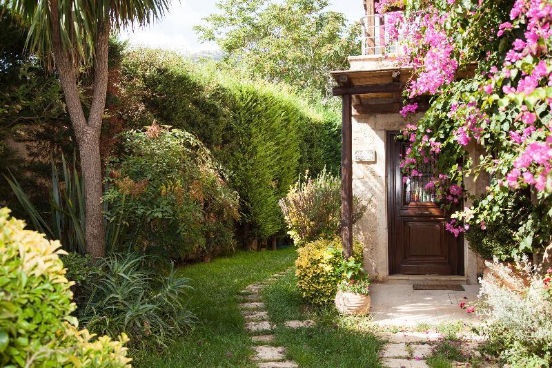 Kalimera Archanes Village Hotel